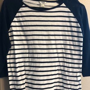 American Eagle baseball T